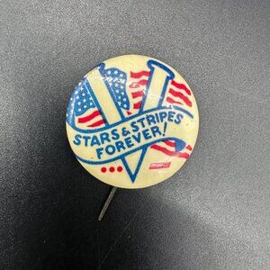 Vintage WW2 Patriotic Stars Stripes Forever Pin Back Button Red White Blue